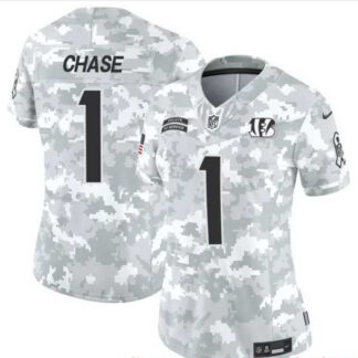 Women's Cincinnati Bengals #1 Ja'Marr Chase 2024 F.U.S.E Arctic Camo Salute To Service Limited Stitched Jersey Dzhi