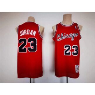 Men's Chicago Bulls #23 Michael Jordan Red Stitched Jersey 0TT0
